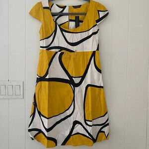 NWT - Chandry KC Sz Snall Yellow Black & White Geometric Pattern Y2K N105‎